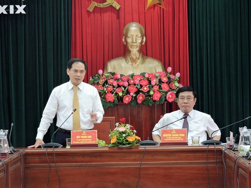 The delegation of the Ministry of Foreign Affairs paid a courtesy call on Mr. Nguyen Thanh Tung, Secretary of Binh Dinh Provincial Party Committee.