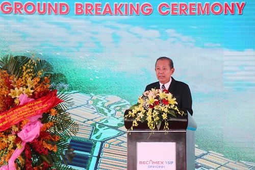 Mr. Truong Hoa Binh, Permanent Deputy Prime Minister delivers a speech at the ceremony.